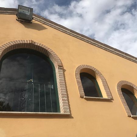 Agriturismo Cerquatonda Montalto delle Marche Luaran gambar