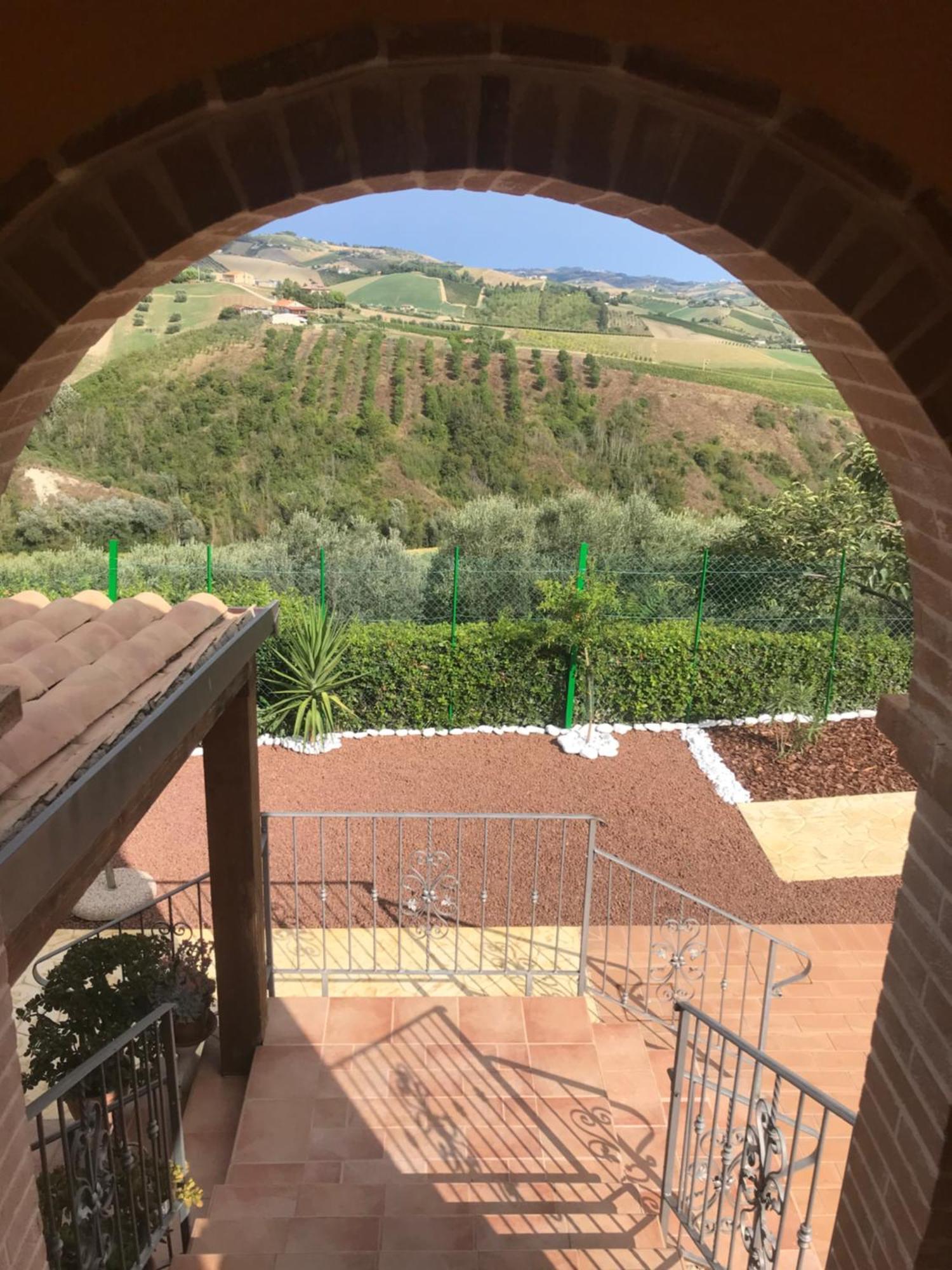 Agriturismo Cerquatonda Montalto delle Marche Luaran gambar